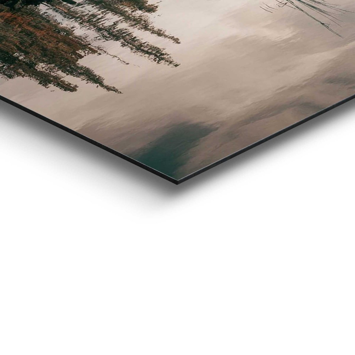 Schilderij Bergen bij het water 90x60 - Deco Panel - Reinders